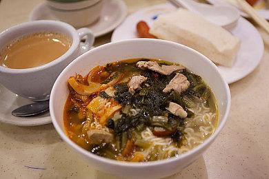 育碧公布《刺客信条：影》新视频 展示跑酷系统